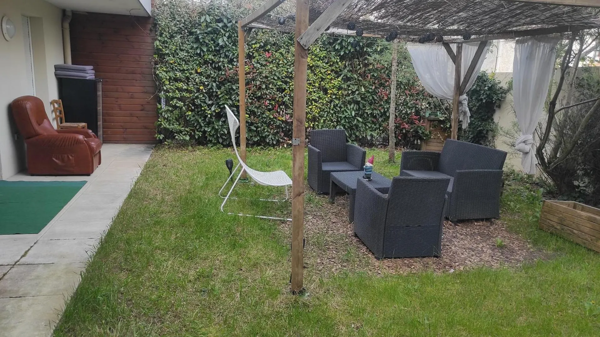 Tres Bel Appartement Avec Grand Jardin, Proche De Paris Vitry-sur-Seine France